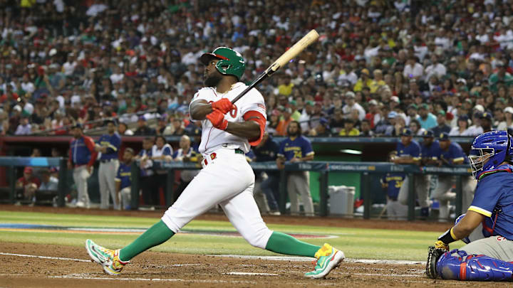 Arozarena bateó su primer cuadrangular con México
