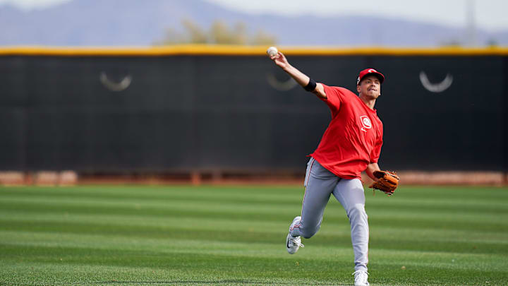 Cincinnati Reds non-roster invitee Chase Burns throws a pitch, Sunday, Feb. 16, 2025, at the Cincinnati Reds Player Development Complex in Goodyear, Ariz. Cincinnati Reds non-roster invitee Chase Burns throws a pitch, Sunday, Feb. 16, 2025, at the Cincinnati Reds Player Development Complex in Goodyear, Ariz.