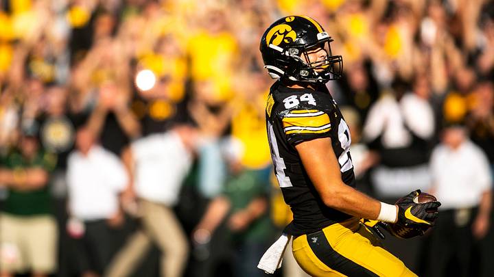 Iowa tight end Sam LaPorta (84) looks up after running into the end zone for a touchdown during a NCAA non-conference football game against Colorado State, Saturday, Sept. 25, 2021, at Kinnick Stadium in Iowa City, Iowa.
210925 Colo St Iowa Fb 032 Jpg Iowa tight end Sam LaPorta (84) looks up after running into the end zone for a touchdown during a NCAA non-conference football game against Colorado State, Saturday, Sept. 25, 2021, at Kinnick Stadium in Iowa City, Iowa.
210925 Colo St Iowa Fb 032 Jpg
