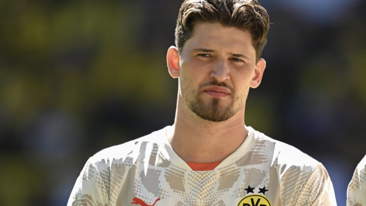 Gregor Kobel Gregor Kobel