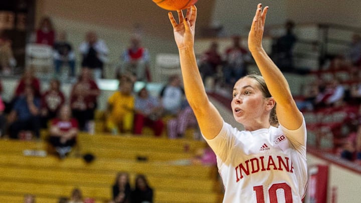 Indiana's Shay Ciezki (10) shoots during the Indiana versus Brown women's basketball game at Simon Skjodt Assembly Hall on Monday, Nov. 4, 2024.