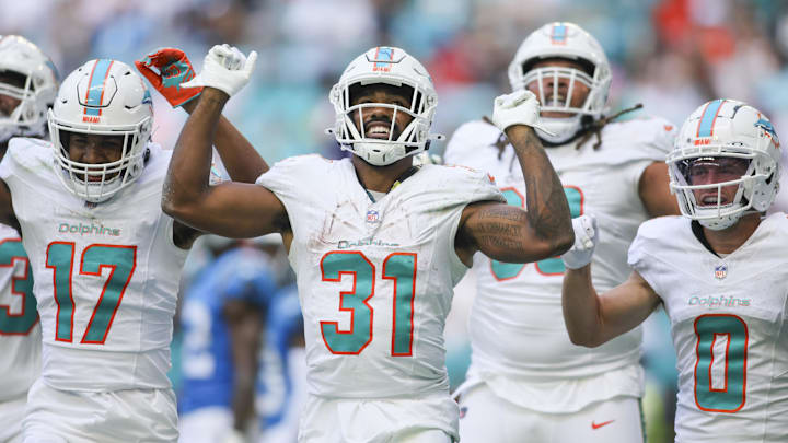 Oct 15, 2023; Miami Gardens, Florida, USA; Miami Dolphins running back Raheem Mostert (31)