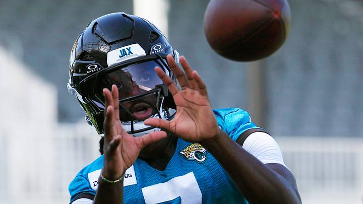 Jacksonville Jaguars wide receiver Brian Thomas Jr. (7) catches a pass during Day 15 of NFL training camp at the Miller Electric Center on Tuesday, Aug. 18, 2026, in Jacksonville, Fla. Jacksonville Jaguars wide receiver Brian Thomas Jr. (7) catches a pass during Day 15 of NFL training camp at the Miller Electric Center on Tuesday, Aug. 18, 2026, in Jacksonville, Fla.