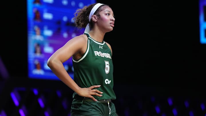 Jan 17, 2025; Miami, FL, USA; Angel Reese (5) of the Rose takes a moment against the Vinyl during a timeout in the first half of the Unrivaled women’s professional 3v3 basketball league at Wayfair Arena. Jan 17, 2025; Miami, FL, USA; Angel Reese (5) of the Rose takes a moment against the Vinyl during a timeout in the first half of the Unrivaled women’s professional 3v3 basketball league at Wayfair Arena.