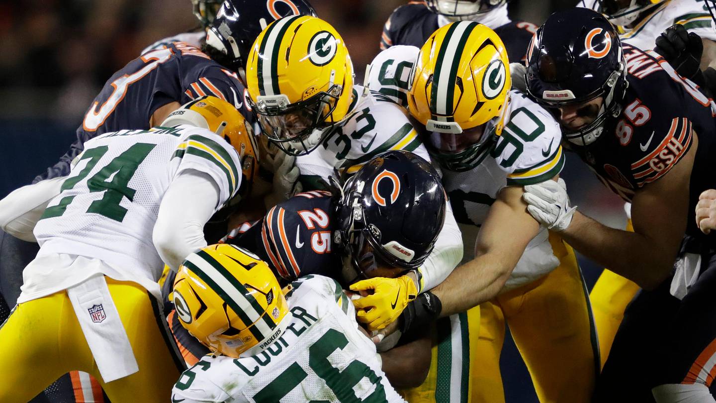 Bears Could Have NFL's Most Underrated RB Duo in D'Andre Swift, Kyle Monangai