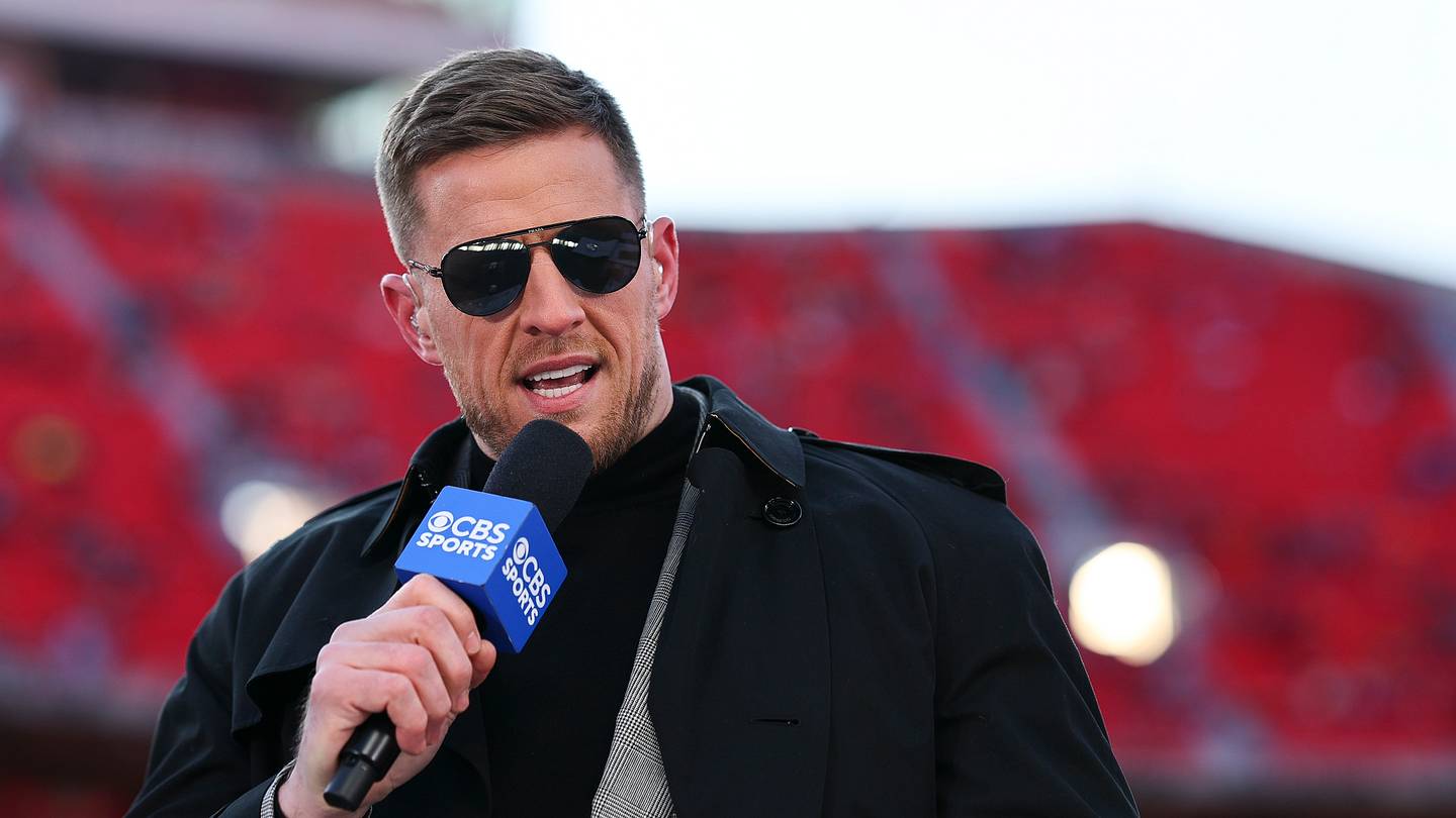 J.J. Watt Faces Backlash for Wisconsin Football Comments