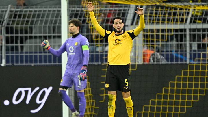 TOPSHOT-FBL-EUR-C1-DORTMUND-ATALANTA