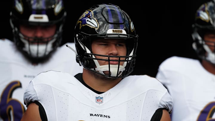 Baltimore Ravens center Tyler Linderbaum