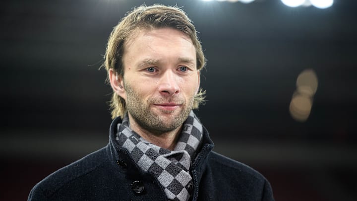 Simon Rolfes stand den Reportern Frage und Antwort.