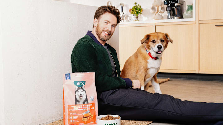 Chris Evans and Dodger for Jinx. Image courtesy Jinx