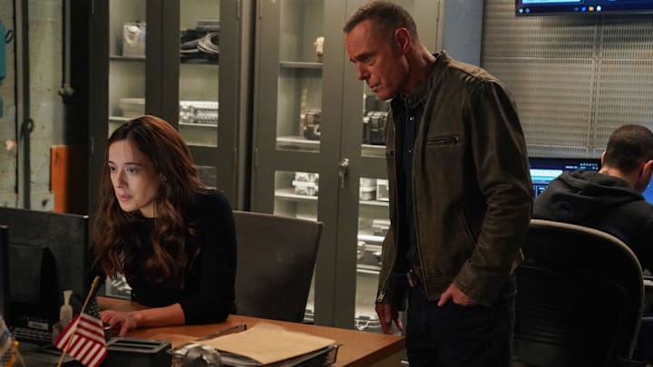 CHICAGO P.D. -- "Open Casket" Episode 12021 -- Pictured: (l-r) Marina Squerciati as Officer Kim Burgess, Jason Beghe as Hank Voight -- (Photo by: Elizabeth Sisson/NBC)