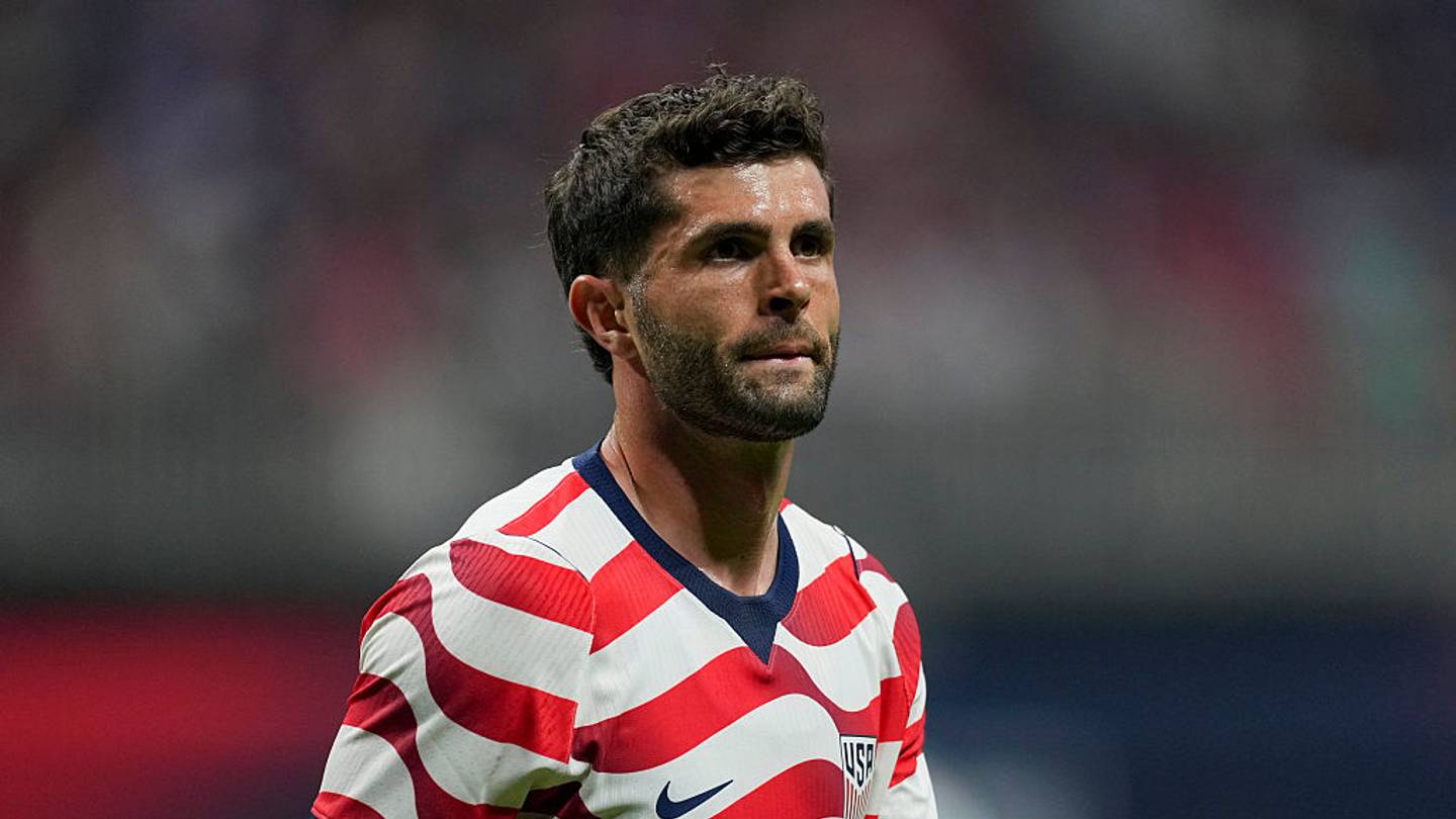 USMNT’s Christian Pulisic Reveals World Cup Prep, Favorite Star to Play With
