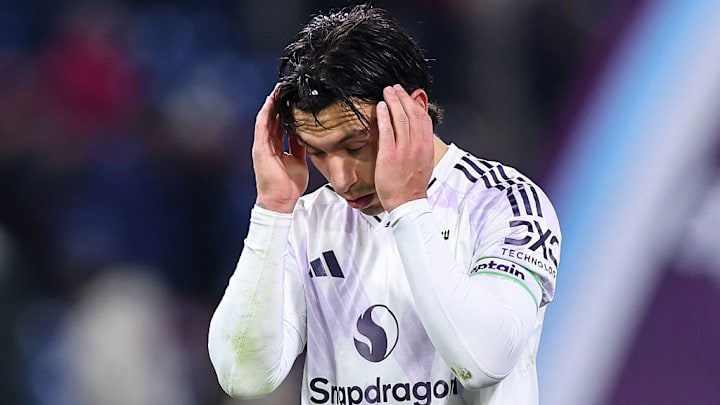 Lisandro Martínez was wrongly thought to have fouled Kyle Walker.