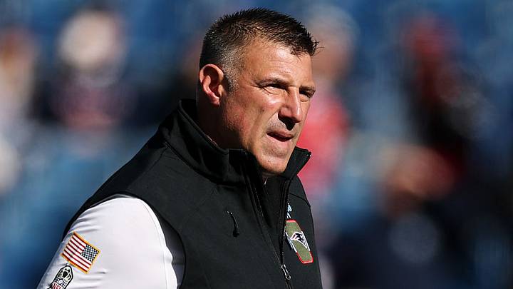 El coach Mike Vrabel habló sobre el tema que ha causado polémica en su visa en los últimos días. El coach Mike Vrabel habló sobre el tema que ha causado polémica en su visa en los últimos días.