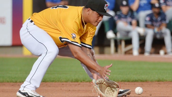 Erie SeaWolves second baseman Hao-Yu Lee fields a ground ball against the New Hamshire Fisher Cats at UPMC Park in Erie on June 4, 2024.