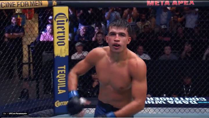 Cristian Pérez regresa en la UFC. Cristian Pérez regresa en la UFC.