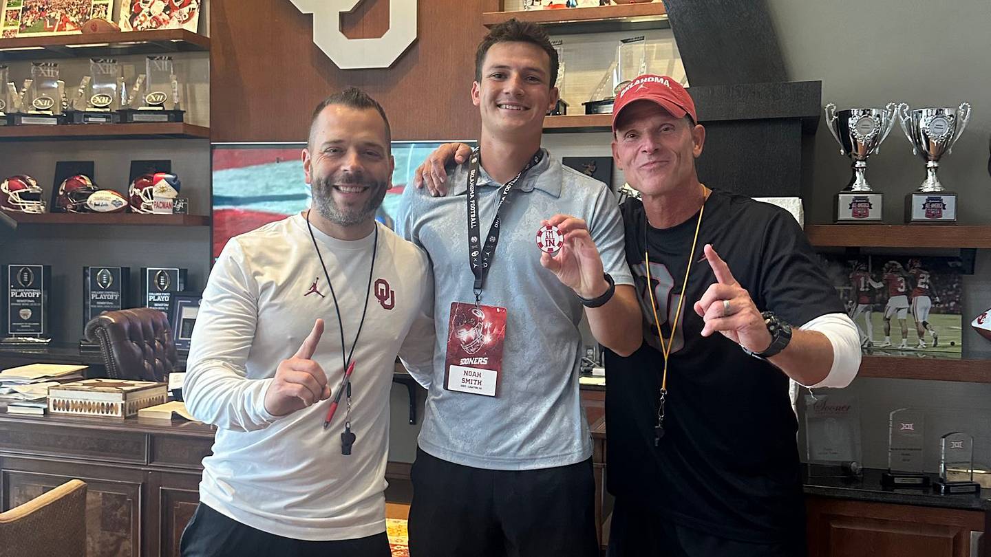 In-State 2027 Quarterback Stays Home, Commits to Oklahoma