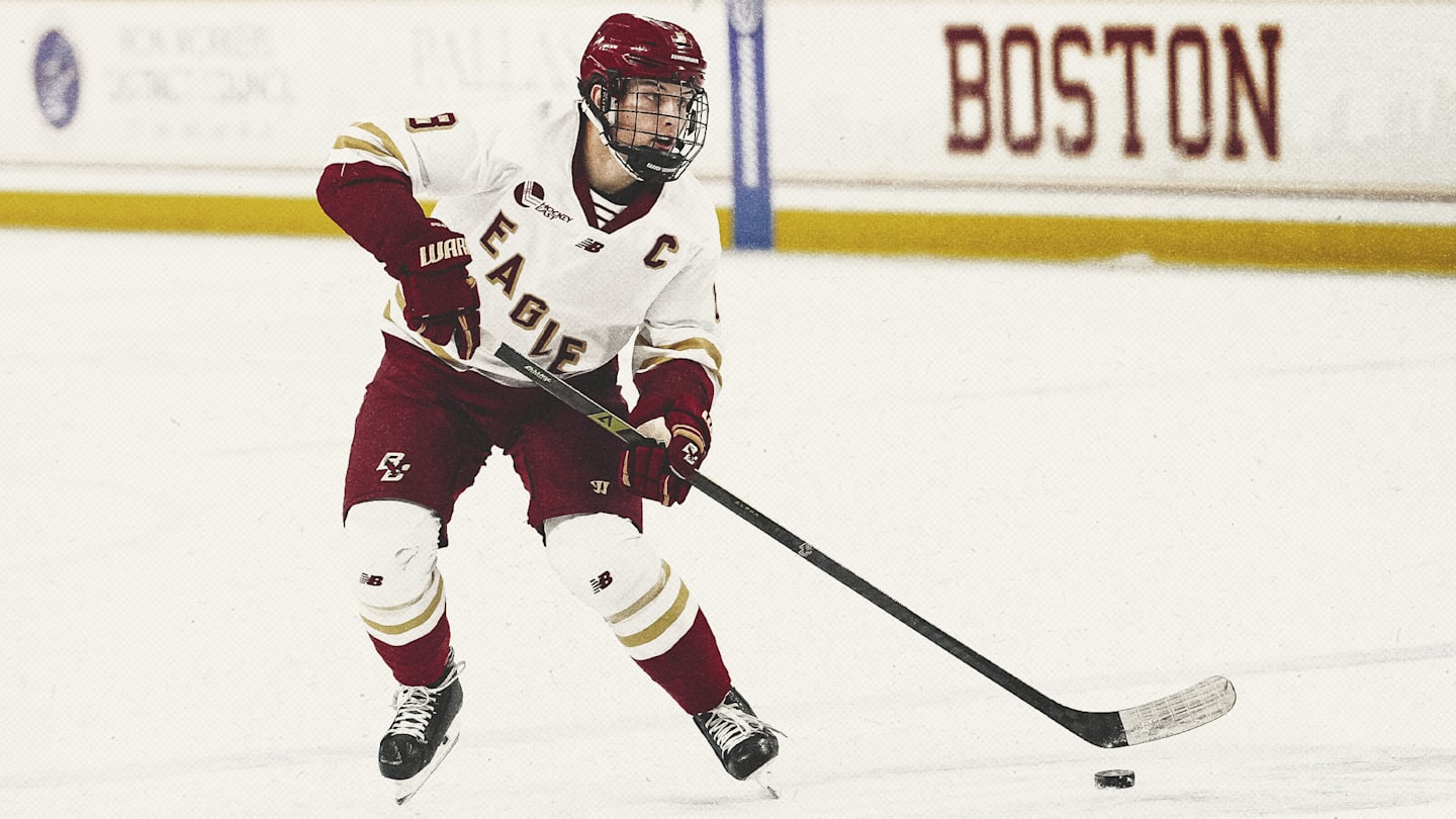 Two Eagles Earn Hockey East Weekly Awards After BC Men's Hockey's Sweep of Lowell