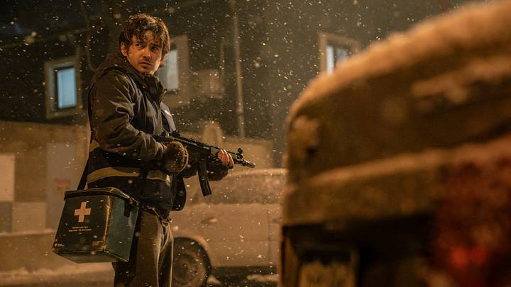 Austin Abrams stars in Constantin Film and TriStar Pictures RESIDENT EVIL, directed by Zach Cregger. Photo by: Dušan Martinček