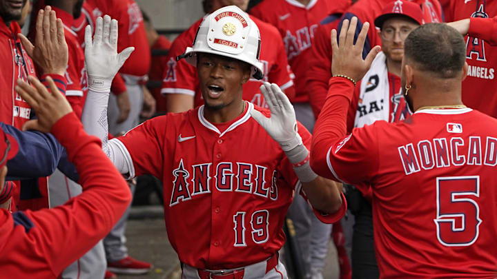 Mar 30, 2025; Chicago, Illinois, USA; Los Angeles Angels outfielder Kyren Paris (19) celebrates his home run against the Chicago White Sox during the eighth inning at Guaranteed Rate Field. Mar 30, 2025; Chicago, Illinois, USA; Los Angeles Angels outfielder Kyren Paris (19) celebrates his home run against the Chicago White Sox during the eighth inning at Guaranteed Rate Field.