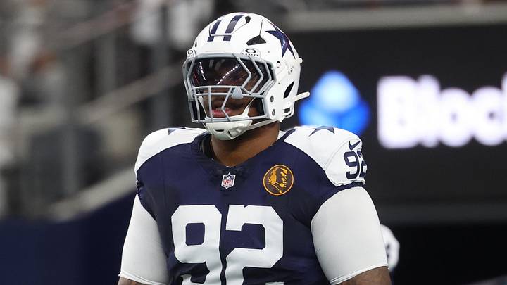 Dallas Cowboys defensive tackle Quinnen Williams (92) 