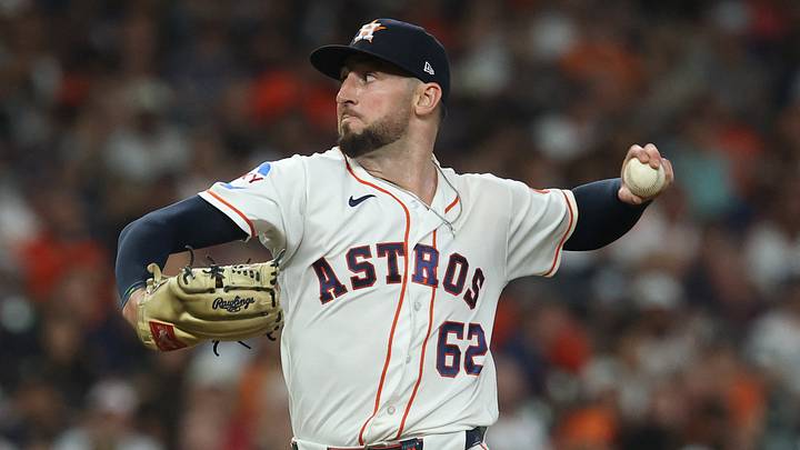 Sep 29, 2026; Houston, Texas, USA; Houston Astros pitcher Bennett Sousa (62) throws a pitch in the seventh inning against the Chicago White Sox during game one of the Wildcard round for the 2026 MLB Playoffs at Daikin Park. Mandatory Credit: Troy Taormina-Imagn Images Sep 29, 2026; Houston, Texas, USA; Houston Astros pitcher Bennett Sousa (62) throws a pitch in the seventh inning against the Chicago White Sox during game one of the Wildcard round for the 2026 MLB Playoffs at Daikin Park. Mandatory Credit: Troy Taormina-Imagn Images