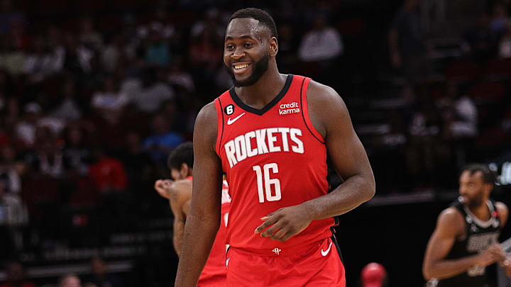 Usman Garuba tratará de hacer el equipo principal con los Warriors para la venidera zafra de NBA