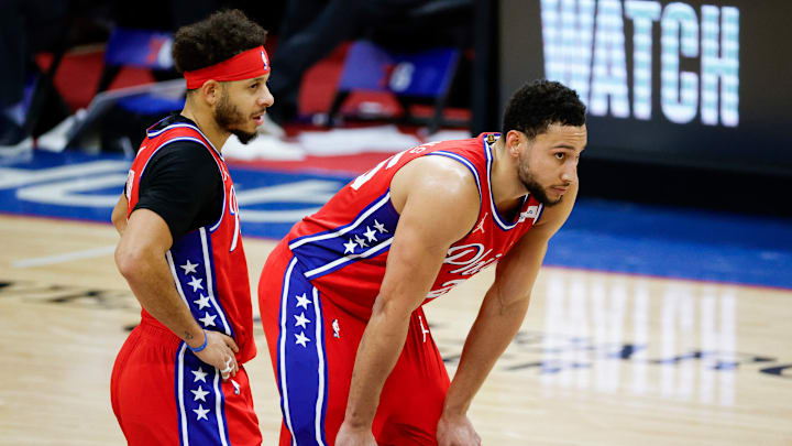 Seth Curry y Ben Simmons fueron compañeros en 76ers