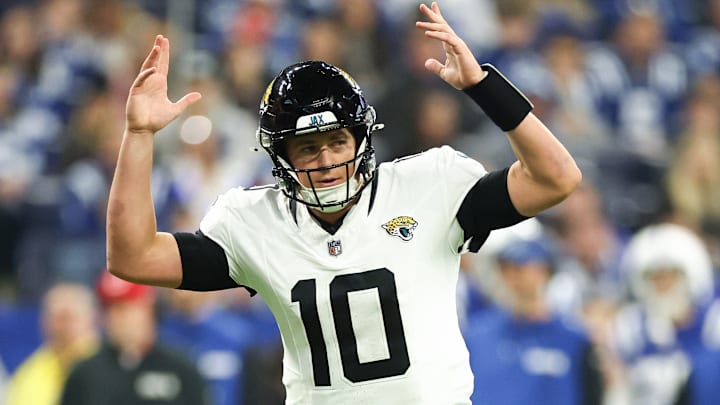 Jacksonville Jaguars v Indianapolis Colts