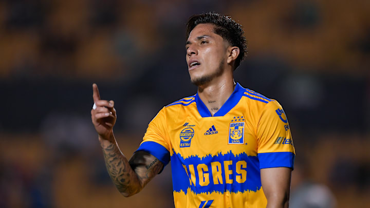 El jugador Carlos Salcedo.