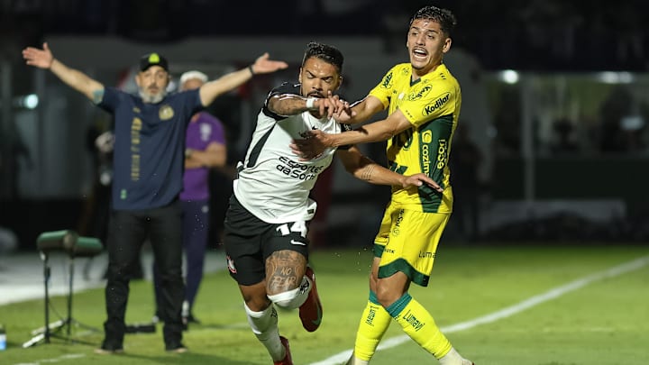 Corinthians x Mirassol se enfrentam pelo Brasileirão Série A 2025
