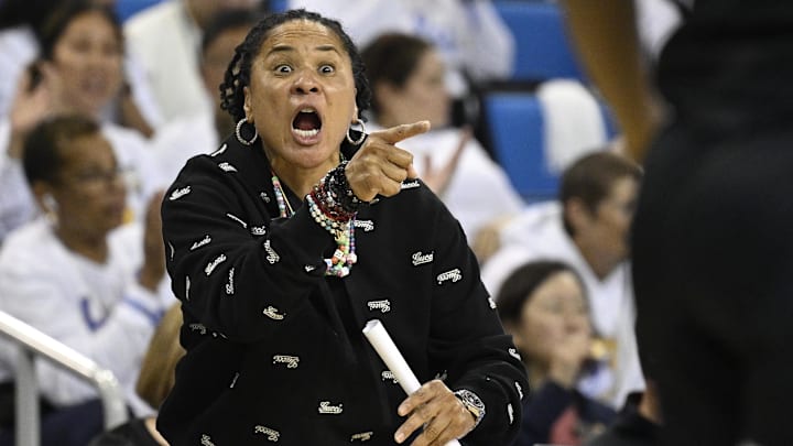 Nov 24, 2024; Los Angeles, California, USA; South Carolina Gamecocks head coach Dawn Staley yells at her players during the first quarter against the UCLA Bruins at Pauley Pavilion presented by Wescom. Mandatory Credit: Robert Hanashiro-Imagn Images