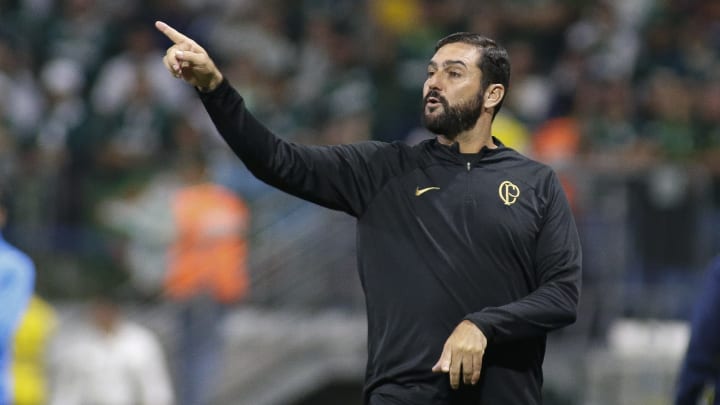 Danilo conquistou a Copinha com o Corinthians