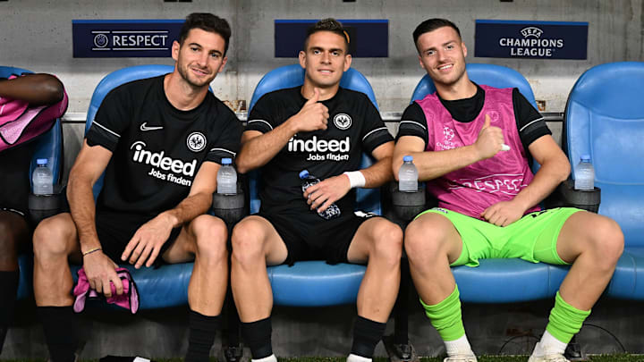 Diant Ramaj mit Alario und Borré