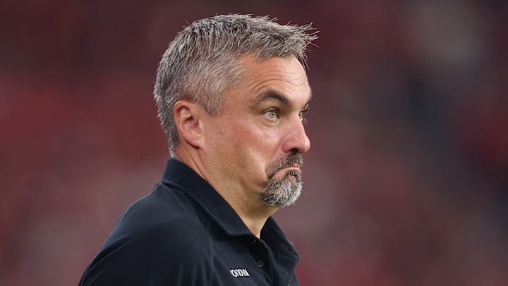 Thomas Reis will nichts von seinem Wechselwunsch wissen Thomas Reis will nichts von seinem Wechselwunsch wissen