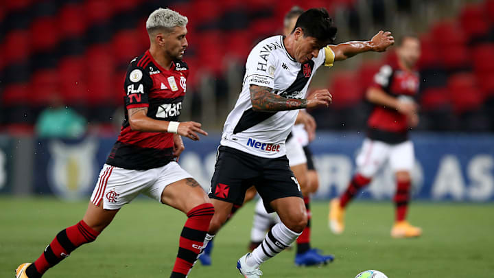 Vasco e Flamengo se enfrentam neste domingo, 5 de março, pelo Carioca