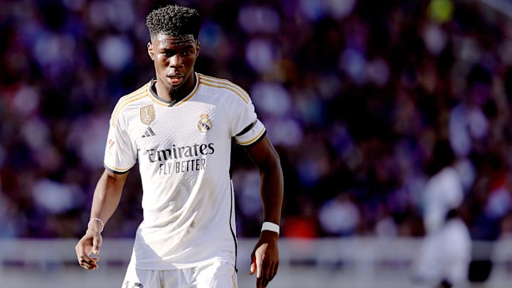 Aurélien Tchouameni s'est blessé ce samedi face au FC Barcelone. Aurélien Tchouameni s'est blessé ce samedi face au FC Barcelone.