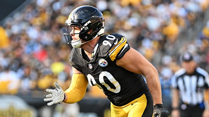 Nov 2, 2025; Pittsburgh, Pennsylvania, USA; Pittsburgh Steelers linebacker T.J. Watt (90) warms up at the start of the third quarter against the Indianapolis Colts at Acrisure Stadium. Mandatory Credit: Barry Reeger-Imagn Images Nov 2, 2025; Pittsburgh, Pennsylvania, USA; Pittsburgh Steelers linebacker T.J. Watt (90) warms up at the start of the third quarter against the Indianapolis Colts at Acrisure Stadium. Mandatory Credit: Barry Reeger-Imagn Images