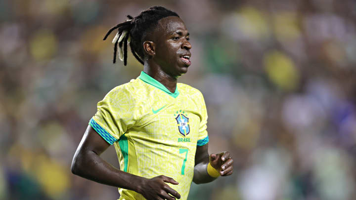 Vinicius Júnior é o melhor ponta do futebol mundial hoje