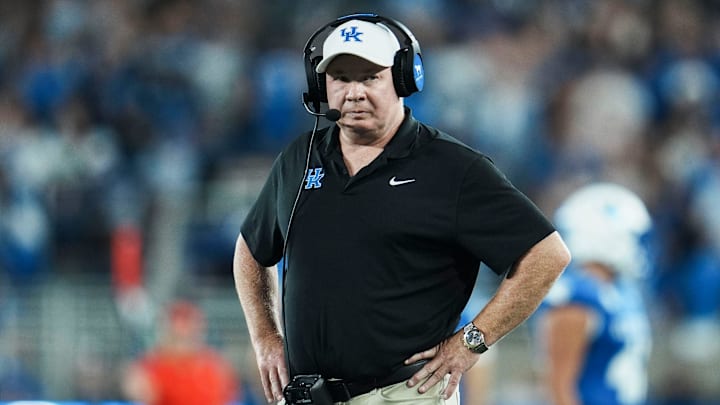 Kentucky head coach Mark Stoops on the sidelines during the game against Eastern Michigan at Kroger Field in Lexington, Kentucky Saturday, Sept. 13, 2025. Kentucky head coach Mark Stoops on the sidelines during the game against Eastern Michigan at Kroger Field in Lexington, Kentucky Saturday, Sept. 13, 2025.