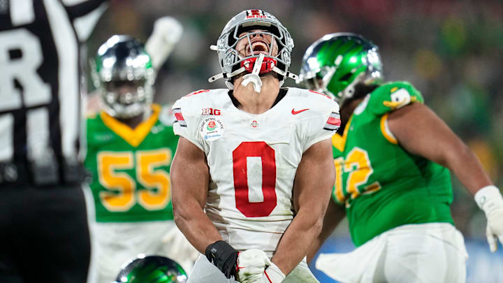 Ohio State Buckeyes linebacker Cody Simon (0) celebrates a sack during the College Football Playoff quarterfinal against the Oregon Ducks at the Rose Bowl in Pasadena, Calif. on Jan. 1, 2025. Ohio State won 41-21.