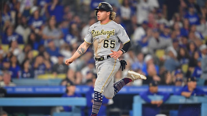 Pittsburgh Pirates center fielder Jack Suwinski (65)