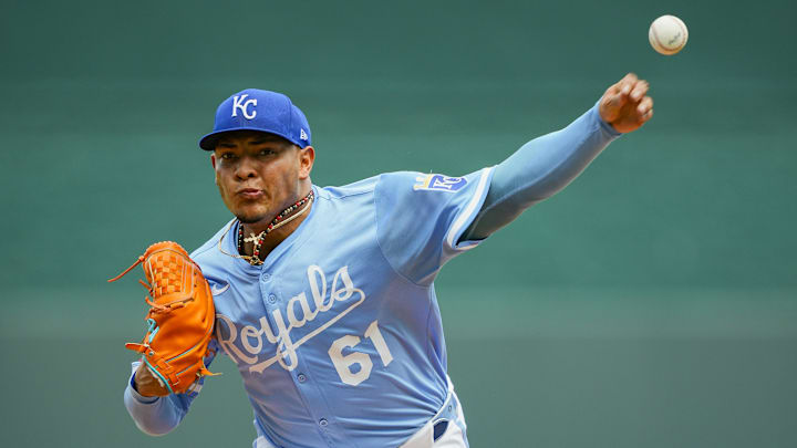 Jul 30, 2025; Kansas City, Missouri, USA; Kansas City Royals starting pitcher Angel Zerpa (61) pitches during the first inning against the Atlanta Braves at Kauffman Stadium. Mandatory Credit: Jay Biggerstaff-Imagn Images