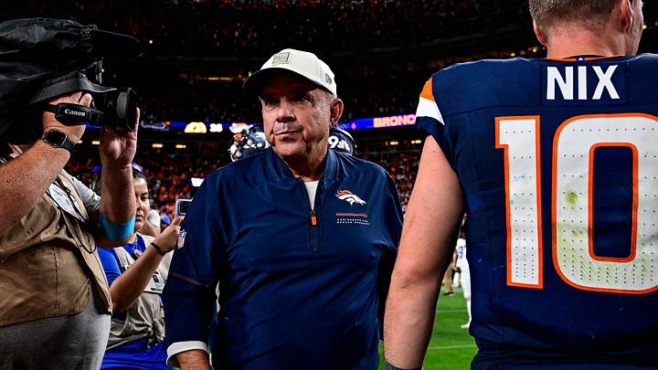 DENVER, CO - SEPTEMBER 27: Denver Broncos head coach Sean Payton walks on the field after a game between the Los Angeles Rams and the Denver Broncos at Empower Field at Mile High on September 27, 2026 in Denver, Colorado. Photo by Dustin Bradford/Icon Sportswire NFL, American Football Herren, USA SEP 27 Rams at Broncos EDITORIAL USE ONLY Icon132260927307 DENVER, CO - SEPTEMBER 27: Denver Broncos head coach Sean Payton walks on the field after a game between the Los Angeles Rams and the Denver Broncos at Empower Field at Mile High on September 27, 2026 in Denver, Colorado. Photo by Dustin Bradford/Icon Sportswire NFL, American Football Herren, USA SEP 27 Rams at Broncos EDITORIAL USE ONLY Icon132260927307
