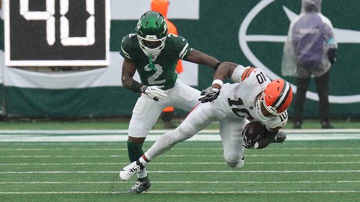 Oct 11, 2026; East Rutherford, New Jersey, USA; Cleveland Browns running back Quinshon Judkins (10) is tackled by New York Jets defensive back Jarvis Brownlee Jr. (2) during the first quarter at MetLife Stadium. Mandatory Credit: Robert Deutsch-Imagn Images Oct 11, 2026; East Rutherford, New Jersey, USA; Cleveland Browns running back Quinshon Judkins (10) is tackled by New York Jets defensive back Jarvis Brownlee Jr. (2) during the first quarter at MetLife Stadium. Mandatory Credit: Robert Deutsch-Imagn Images