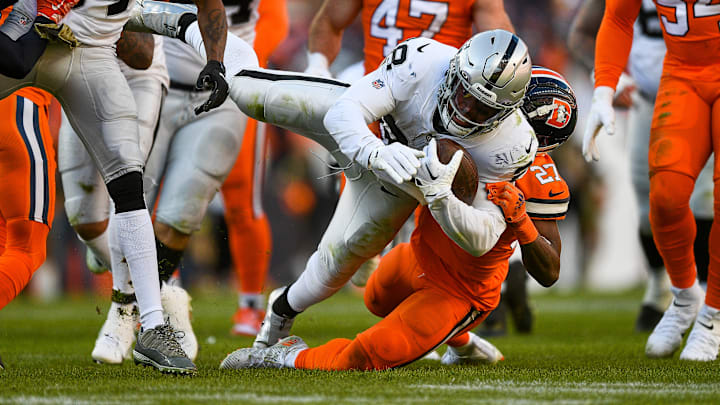 Josh Jacobs vs Broncos