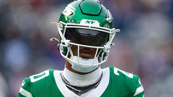 Dec 28, 2025; East Rutherford, New Jersey, USA; New York Jets running back Breece Hall (20) on the field before the game against the New England Patriots at MetLife Stadium. Mandatory Credit: Vincent Carchietta-Imagn Images