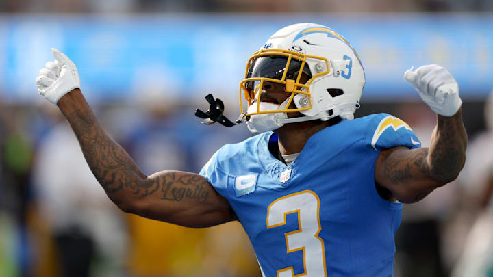 Miami Dolphins v Los Angeles Chargers