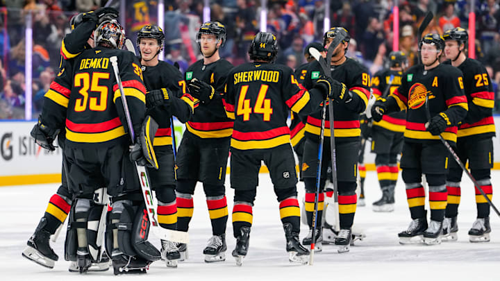 Edmonton Oilers v Vancouver Canucks Edmonton Oilers v Vancouver Canucks