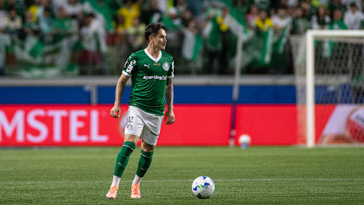 Khellven pode voltar a ficar à disposição na partida de hoje